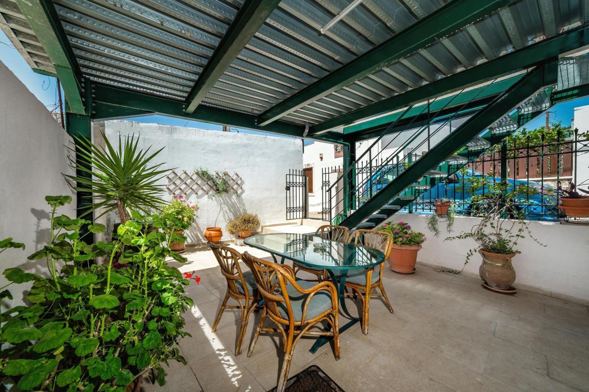 Guest House Aphrodite Kato Archanes Екстер'єр фото