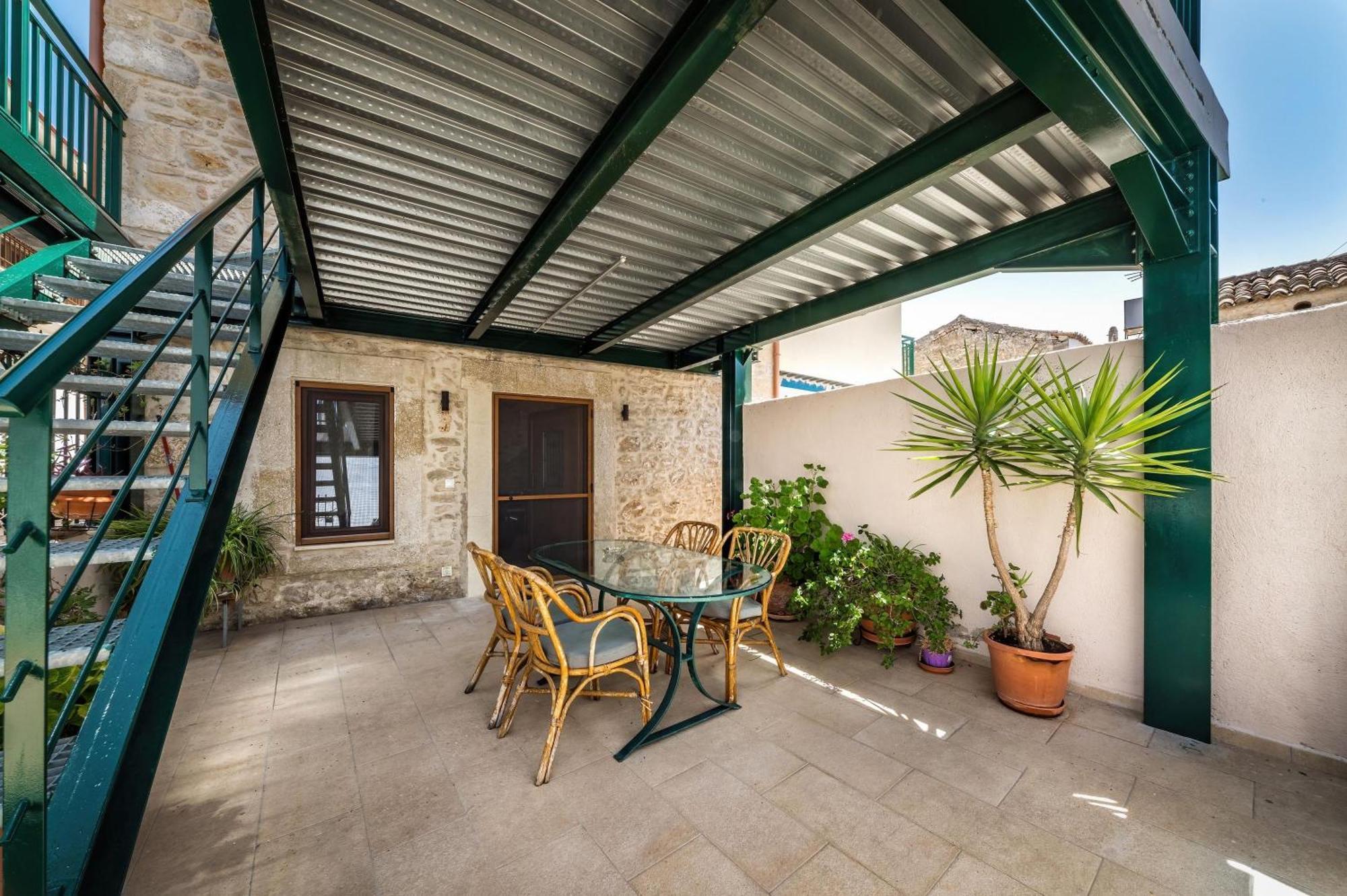 Guest House Aphrodite Kato Archanes Екстер'єр фото